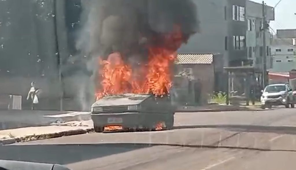 Vídeos mostram Elba tomada por fogo em incêndio no Universitário