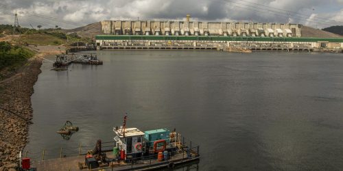 Após dez anos, Belo Monte ainda enfrenta críticas sociais e ambientais Imagem referente a Após dez anos, Belo Monte ainda enfrenta críticas sociais e ambientais