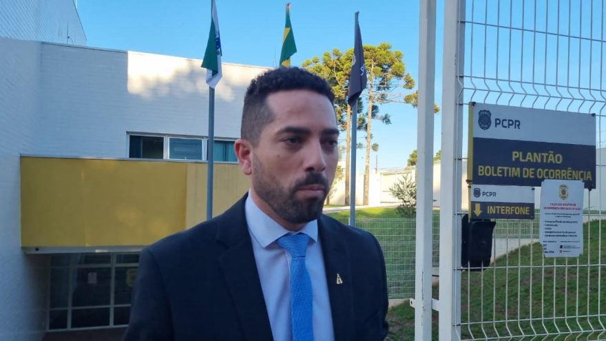 Tiago Almeida acusa “jogo sujo” após ter nome ligado a distribuição de cestas básicas