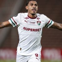 Imagem referente a Fluminense arranca empate na Argentina e continua vivo na Libertadores