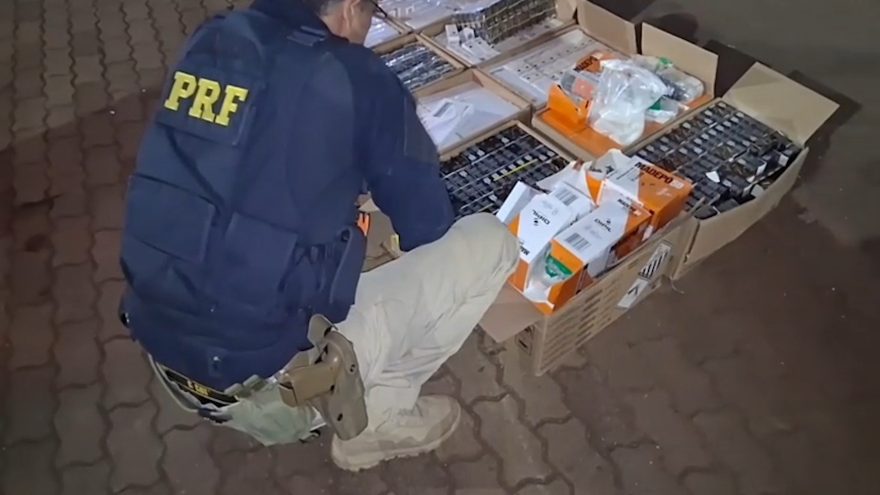PRF apreende carga de medicamentos e anabolizantes ocultos em caixas de inseticida em Cascavel
