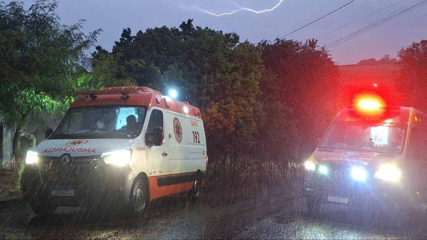Homem em surto mobiliza equipes do SIATE e SAMU no Bairro Floresta