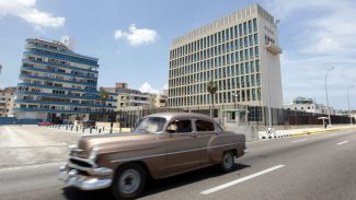 EUA aumentam pressão contra Cuba com novas sanções econômicas
