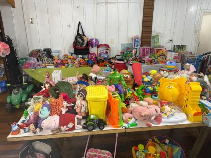 Chuva não cancela: Mega Bazar Beneficente promete preços baixos e solidariedade neste sábado