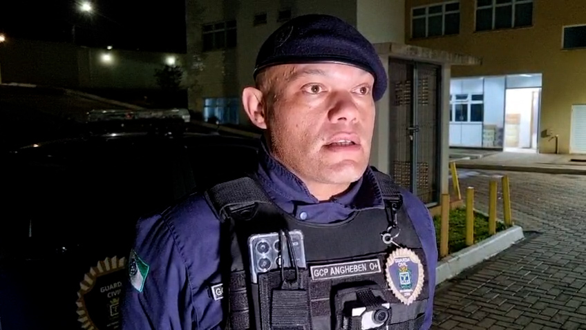 “Um dos abordados tinha mandado de prisão em aberto”, diz agente da Guarda Patrimonial após ocorrência na rodoviária