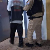 Imagem referente a Caso de violência doméstica mobiliza PM no Bairro 14 de Novembro durante a madrugada