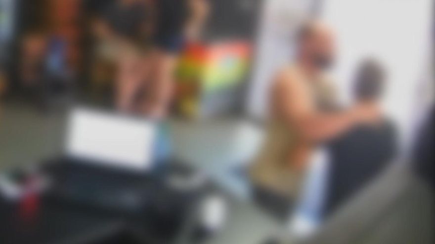 Homem é condenado por agressão contra idoso em Cascavel; Justiça cita socos, chutes e enforcamento