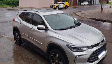 Imagem referente a Tracker com quase R$ 8 mil em débitos é apreendido no Bairro Coqueiral, em Cascavel