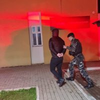 Imagem referente a Segurança armado é preso pelo CHOQUE por falta de porte