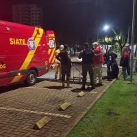 Imagem referente a Jovem fica ferida após briga generalizada em distribuidora de bebidas em Cascavel