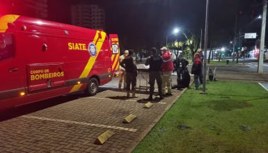 Imagem referente a Jovem fica ferida após briga generalizada em distribuidora de bebidas em Cascavel