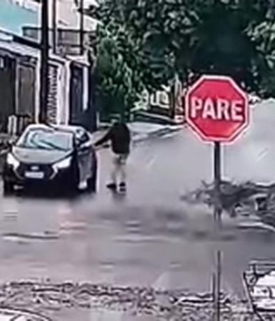 Imagem referente a Câmera flagra Matheus Cordeiro dos Passos entrando em carro preto antes de desaparecer
