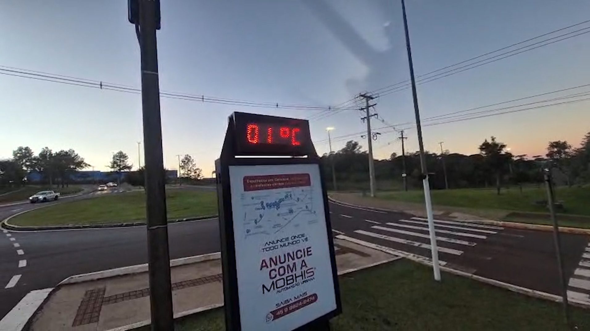 Imagem referente a Termômetro no Lago Municipal registra temperatura de 1°C