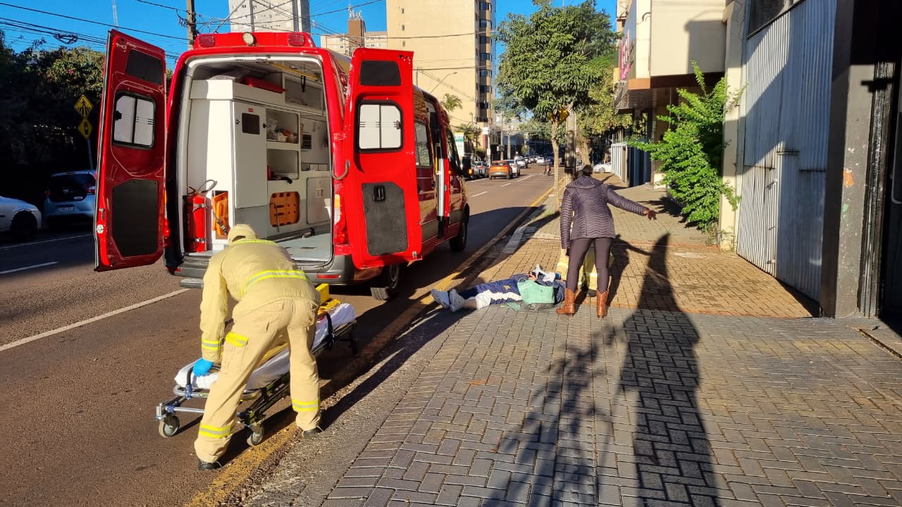 Imagem referente a Mulher fica ferida em acidente na Rua Paraná, no Centro