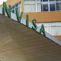 Imagem referente a Anvisa libera registro de remédios para tratar psoríase e asma