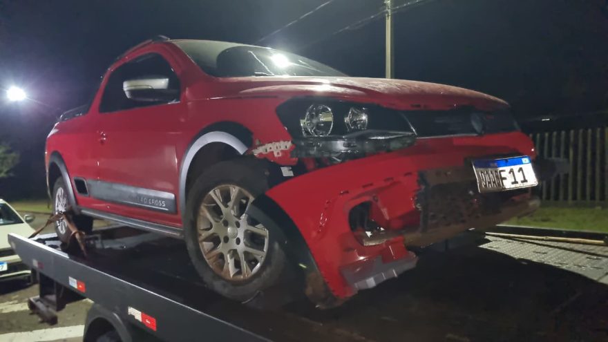 Veículo roubado é recuperado pela PM em Santa Felicidade