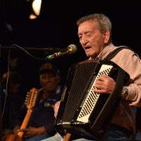 Imagem referente a 3º Encontro de Violeiros e Sanfoneiros 60+ celebra música raiz em Cascavel