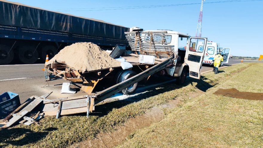 Colisão traseira é registrada na BR-277, entre Cascavel e Santa Tereza do Oeste