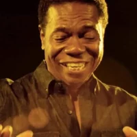 Imagem referente a Paulinho da Costa recebe estrela na Calçada da Fama em Hollywood