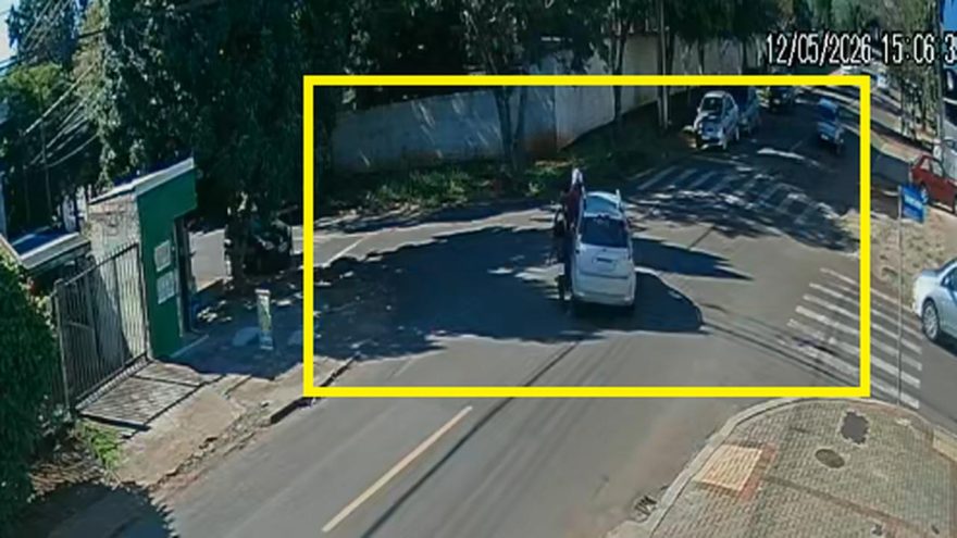Câmera flagra acidente que deixou motociclista ferida no Parque São Paulo