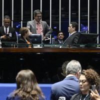 Imagem referente a Senado aprova MP da renovação automática da CNH para bons condutores