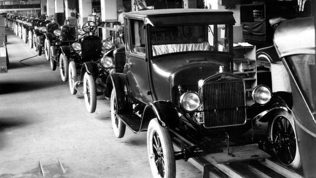 Dia do Automóvel relembra transformação da mobilidade e da indústria brasileira Dia do Automóvel relembra transformação da mobilidade e da indústria brasileira