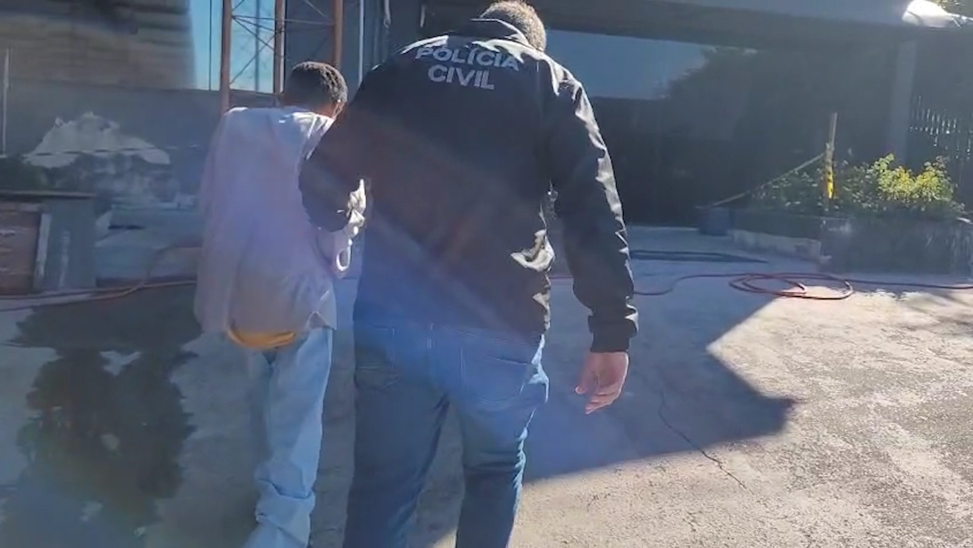 Homem foragido de Sergipe é preso em Toledo com três mandados de prisão Homem foragido de Sergipe é preso em Toledo com três mandados de prisão