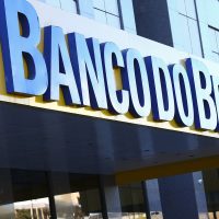 Imagem referente a Lucro do Banco do Brasil cai 54% com avanço da crise no agro