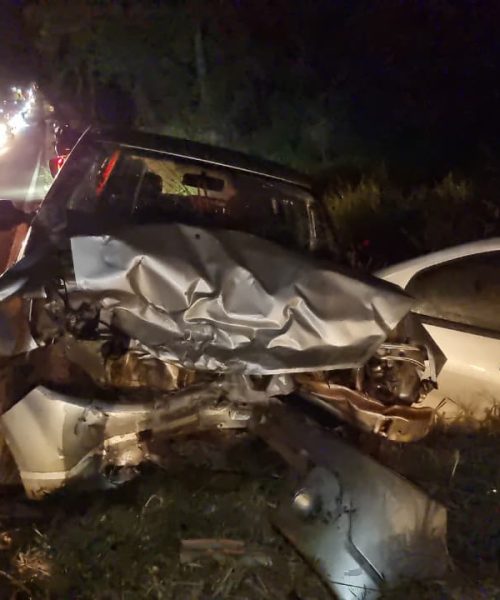 Imagem referente a Gestante perde o bebê após grave colisão frontal em Cascavel