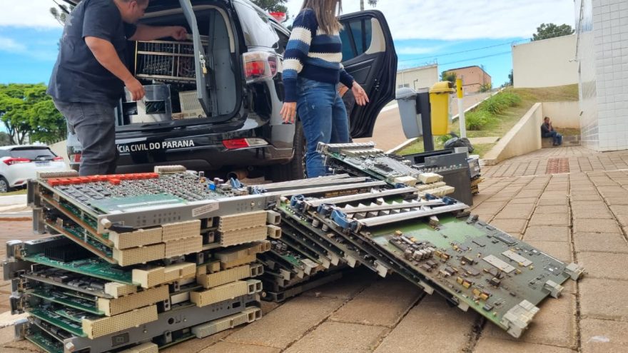 Após investigação do GDE, terceirizado é preso com vários equipamentos furtados em Cascavel