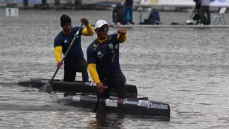 Brasil leva dois ouros na Copa do Mundo de canoagem e paracanoagem