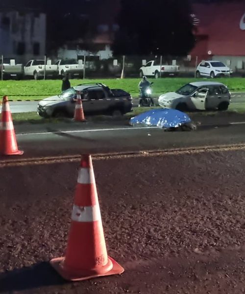 Imagem referente a Após se envolver em acidente, motorista tenta atravessar BR-277 e morre atropelado