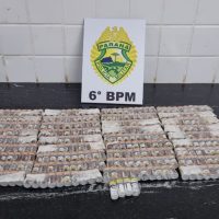 Imagem referente a 360 ampolas de Mounjaro avaliadas em R$ 180 mil são apreendidas na rodoviária de Cascavel