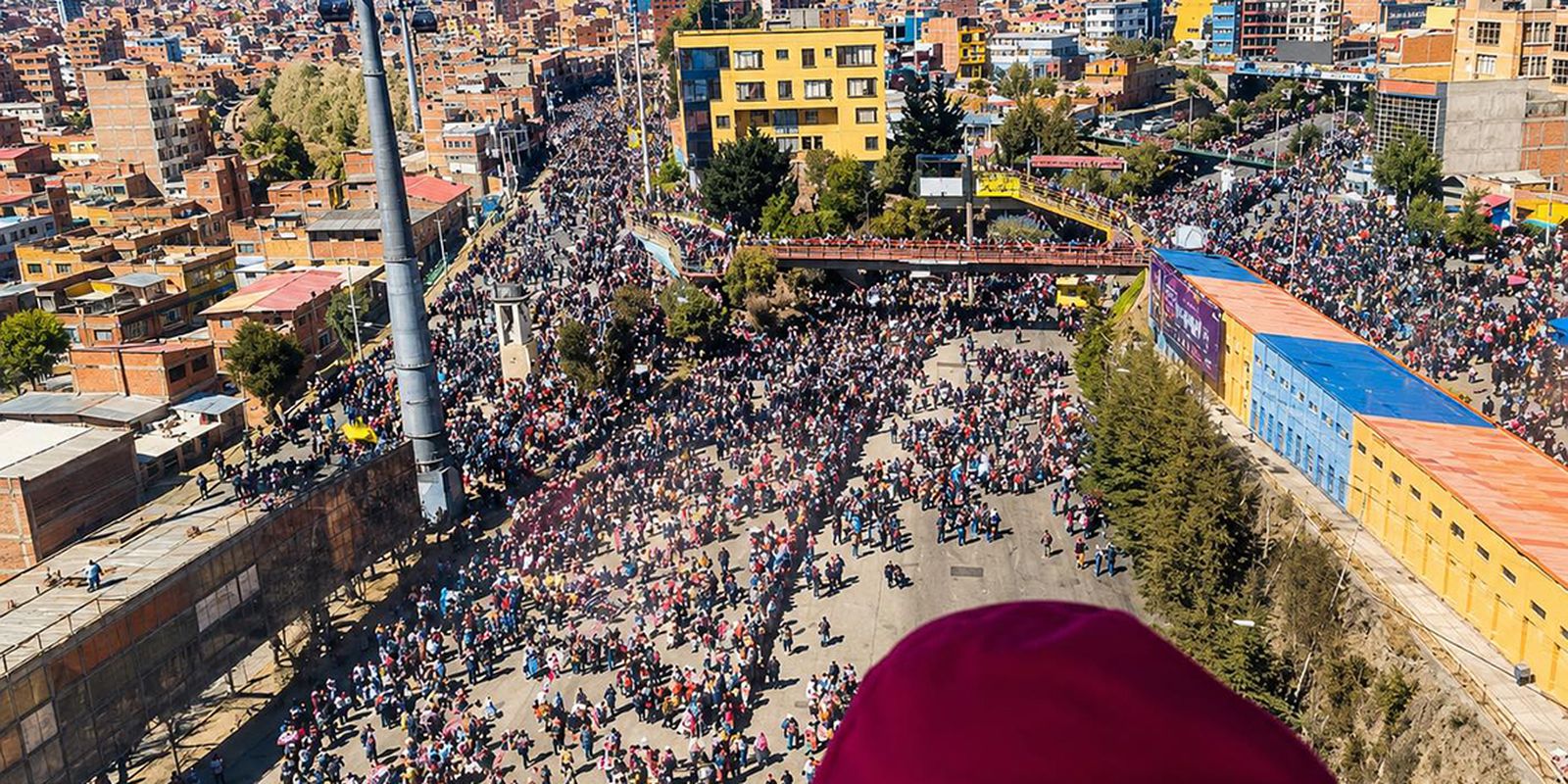Bolívia registra 23 bloqueios e marchas antigoverno chegam a La Paz Bolívia registra 23 bloqueios e marchas antigoverno chegam a La Paz