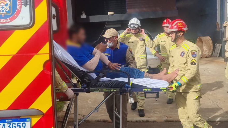 Trabalhador é atingido por placa de concreto no Bairro Neva