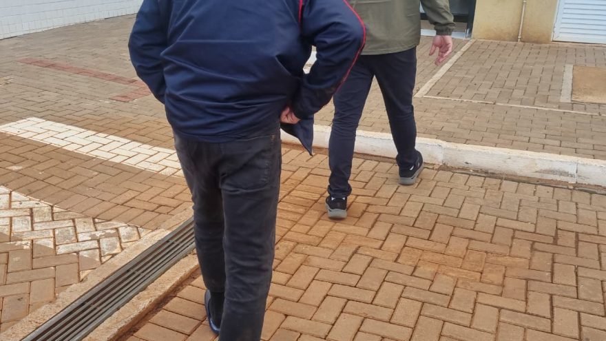 Homem com mandado por exploração sexual mediante fraude é preso em Cascavel