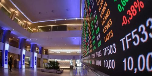 Bolsa atinge menor nível desde janeiro com exterior e tensão política Imagem referente a Bolsa atinge menor nível desde janeiro com exterior e tensão política
