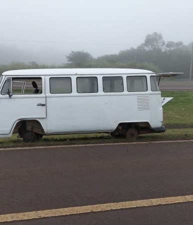 Imagem referente a Motor quebra e supostamente 'salva' proprietário de Kombi