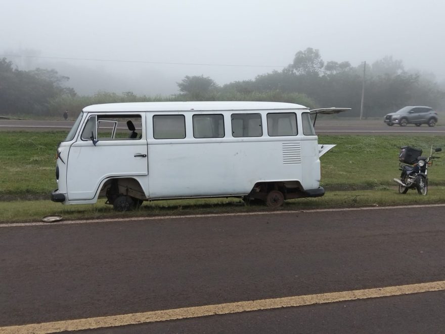 Motor quebra e supostamente ‘salva’ proprietário de Kombi