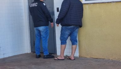 Imagem referente a Confusão em lavacar termina na delegacia após empresário e cliente discutirem sobre polimento