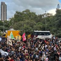 Em ato na capital paulista, estudantes criticam políticas educacionais Imagem referente a Em ato na capital paulista, estudantes criticam políticas educacionais