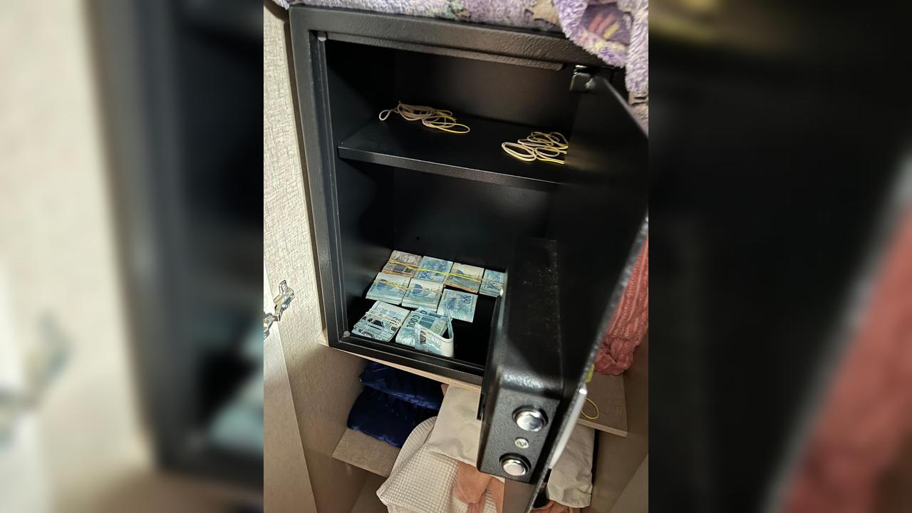 Operação Cartas Marcadas: Polícia Civil prende trio por esquema milionário do “jogo do tigrinho”
