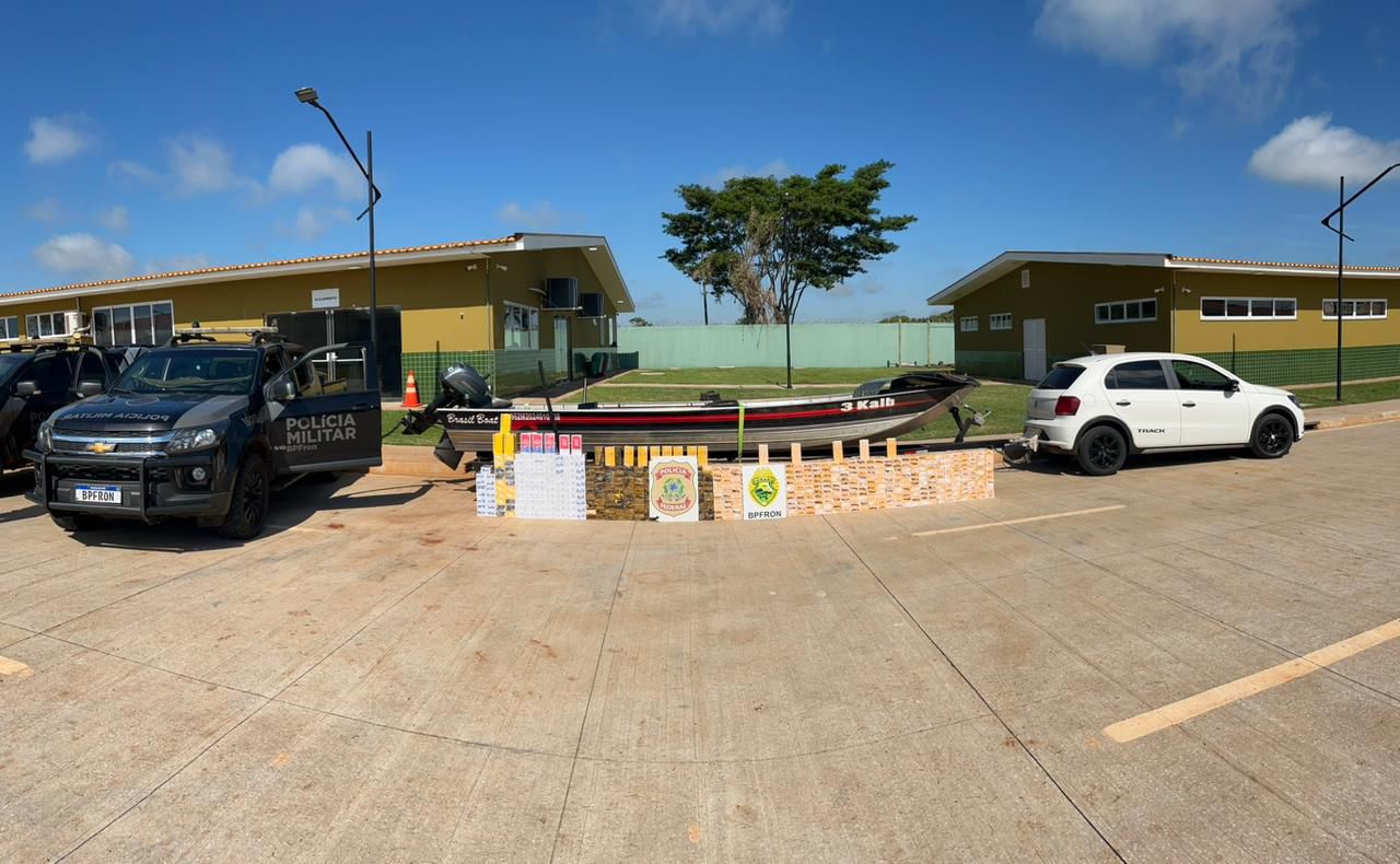 Homem é preso com mais de 580 celulares escondidos em fundo falso de barco em Mercedes