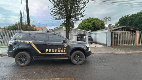 PF desarticula esquema milionário de descaminho com participação de policiais no Paraná e Ceará Imagem referente a PF desarticula esquema milionário de descaminho com participação de policiais no Paraná e Ceará