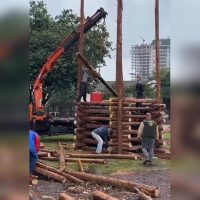 Imagem referente a Paróquia São João Batista inicia montagem da tradicional fogueira da festa do padroeiro em Cascavel