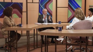 Lula diz que monitora preço dos combustíveis todos os dias