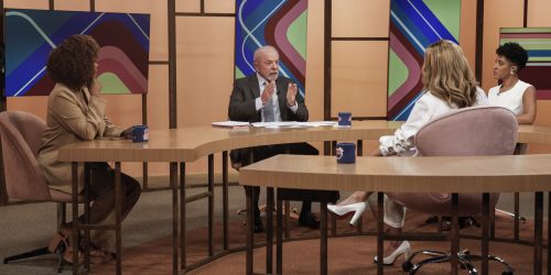 Lula diz que monitora preço dos combustíveis todos os dias Imagem referente a Lula diz que monitora preço dos combustíveis todos os dias