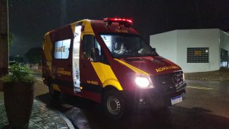 Mulher fica ferida em colisão entre Chevette e Biz em Cascavel Mulher fica ferida em colisão entre Chevette e Biz em Cascavel