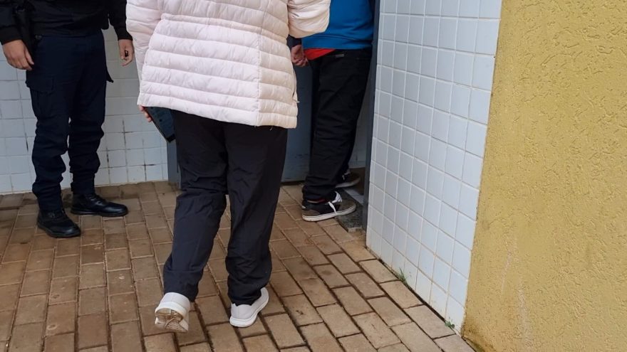Idosa de 60 anos é detida por furto de mais de R$ 1 mil em supermercado no Centro