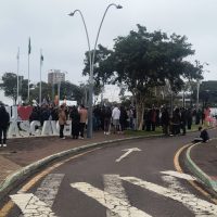 Imagem referente a Marcha para Jesus reúne multidão e interdita ruas de Cascavel